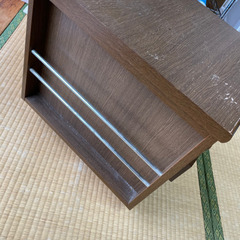 折りたたみ机の画像