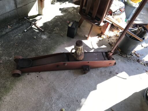 低床ガレージジャッキー、スタンド４脚、油圧ダルマ　３点