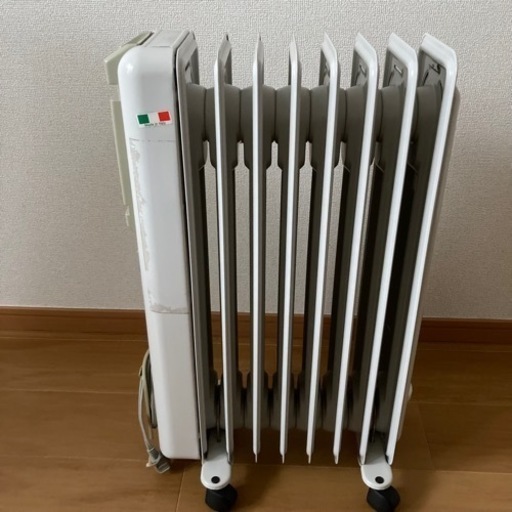 デロンギ　オイルヒーター