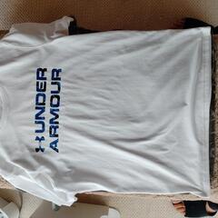 アンドアーマーTシャツの画像