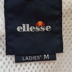 elleseトレーニングウェア上下セット☆ Mサイズ☆の画像