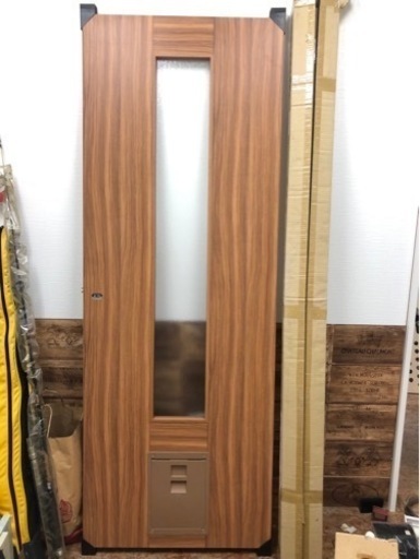 【未使用】ペット出入り口付きドア