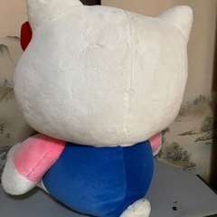 キティちゃん特大ぬいぐるみの画像