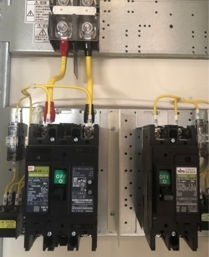 分電盤キャビネット1　日東工業