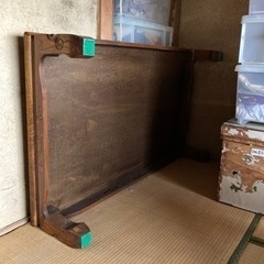 テーブル