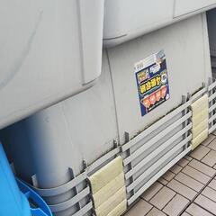 ワイドストッカー　角型 タライ　石油　収納　ベランダストッカーの画像