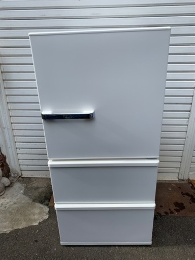 2019年式 冷蔵庫 AQUA AQR-SV24J(W) 美品