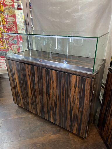 【引き取り限定】ショーケース３個セット（バラ売り不可）