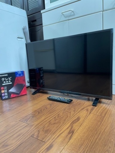 送料・設置込み　外付けHDD1TB付き　液晶テレビ　32型　TOSHIBA 2020年