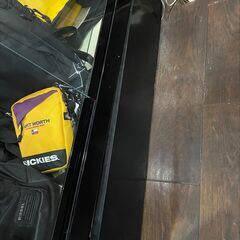 【引き取り限定】ショーケース縦型の画像