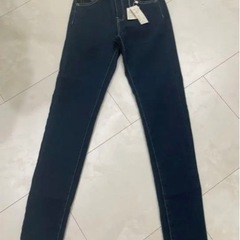 スキニーデニム　Sサイズ