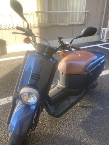 12年式VOX 約12000キロ走行　紺色