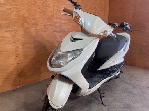 ☆お支払総額 6.8万円☆ ヤマハ シグナス125X 2型  SE44J  社外マフラー！ LEDヘッドライト カスタムあり♪ 通勤通学に！ カスタムベースにも♪ 関東圏内即日配送可能です！