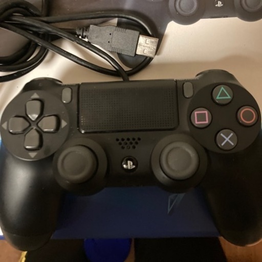 プレイステーション4 PS4  本体 ブラック CUH-2200A B01