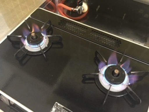 お値下げしました。2017年製　パロマ  LPガスコンロ　ガラストップ　水なし両面グリル PA-WCK-R