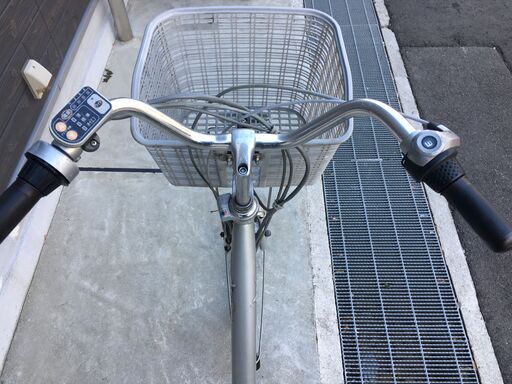 地域限定　ブリヂストン　アシスタ　新基準　8,1AH　シルバー　ナチュラ　ビビ　神戸市　電動自転車 BRIDGESTONE ブリヂストン 電動自転車 アシスタU STD 2025年モデル 24