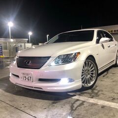 在庫入替の為、大幅値下げ！LEXUS LS460 バージョンU-...