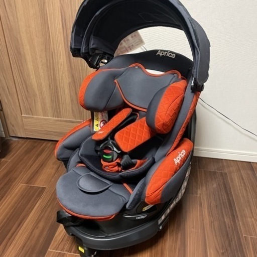 アップリカ チャイルドシート フラディアグロウ premium