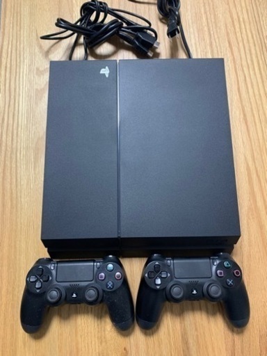 【お引渡し済】PS4本体　コントロール2個　ゲーム　SONYソニー