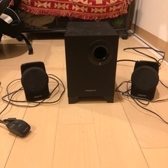 無料に変更！パソコン用スピーカー　サブウーファー付き