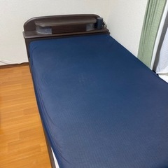 ※決定済※ニトリ　セミダブルベッド