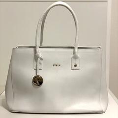 FURLA フルラ トートバッグ リンダ ホワイト 白 レザーバッグ A4収納