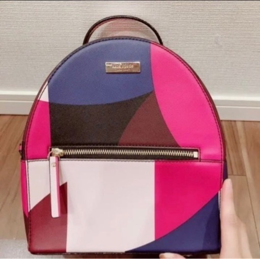 限定値下 新品同様 レア カナダ限定 ケイトスペード kate spade 6万  リュック エミリオプッチ 海外ブランド