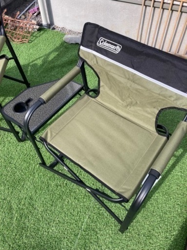 コールマン(Coleman) サイドテーブルデッキチェアとコールマン(Coleman) ナチュラルモザイクBBQテーブル