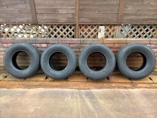 値下げ!!1万5千円!夏タイヤブリジストン265/70R16サーフ、ランクル