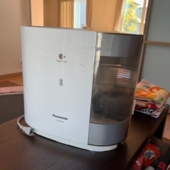 Panasonic 気化式加湿器の画像