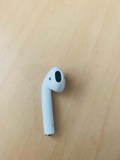 Apple AirPods (右耳、充電ケース、箱)
