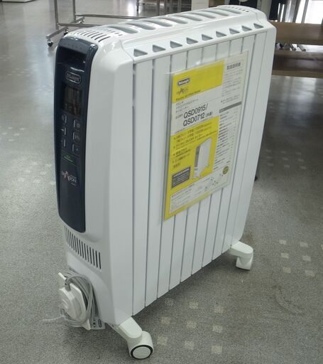 デロンギ ドラゴンデジタルスマート オイルヒーター QSD0915 【モノ市場半田店】