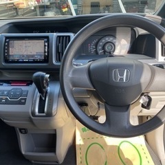 車検2年付　ステップワゴン　フリップダウンモニター付の画像