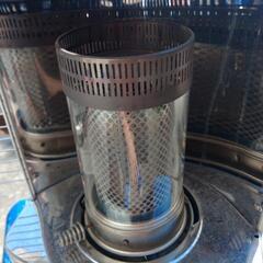 取引中■トヨトミ石油ストーブと付帯品セット
の画像