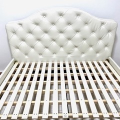 最終値下げ‼︎今日まで！高級感溢れるレザー調 ダブルベッド！！