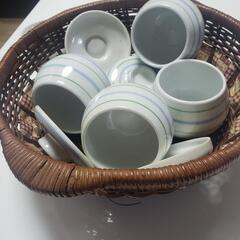 (かたさま)茶碗蒸しの器 (かご付き)