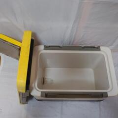 クーラーボックス「Mamiya-OP PROTECTOR 12SDL」の画像