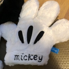 ミニーちゃん　帽子と手袋セットの画像