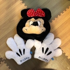 ミニーちゃん　帽子と手袋セット