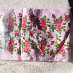 値下げ　新品 / カーブス　マフラーガーゼタオル　 ～運動中に使用しませんか？～の画像