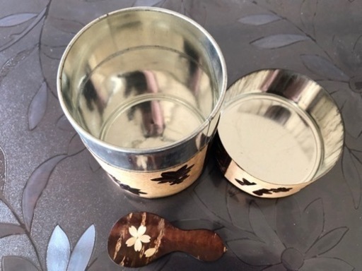 美品　桜皮　平型茶筒（桜）と茶箕
