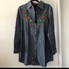 【新品】花柄刺繍　デニムシャツ　チュニック レトロガールの画像
