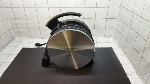 東芝　サイクロン掃除機　VC-Z100L　卓上集塵機