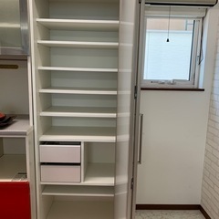 お値下げ⭐️食器棚　食品庫　クローゼット　美品の画像