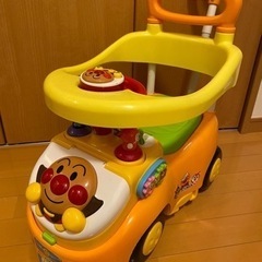 アンパンマン　よくばりビジーカー