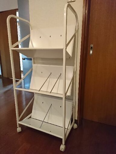 【値下げ価格】事務ラック(ホワイト、キャスター付)