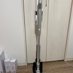 アイリスオーヤマ　サイクロンコードレススティック掃除機