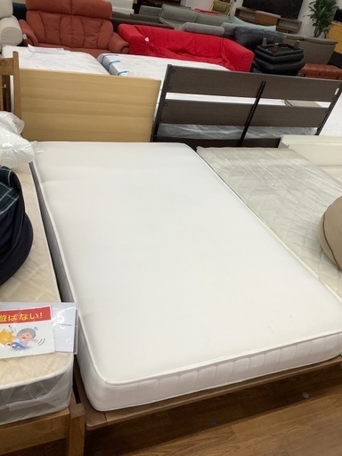 セミダブルベッド　無印良品