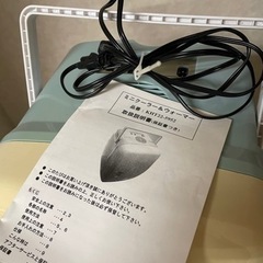 ミニ冷蔵庫 冷温庫 保温保冷庫 家庭 クーラー/ウォーマー 車載両用 卓上冷蔵庫 ポータブル の画像