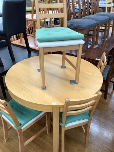 伸縮ダイニング5点セット　IKEA  円形